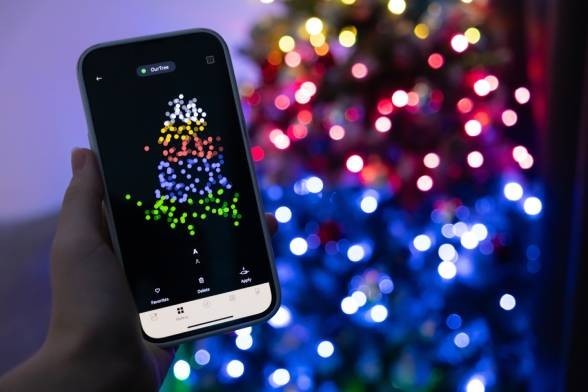 Vianočná reťaz GoSmart LED - hra so svetlom pomocou telefónu a hudby