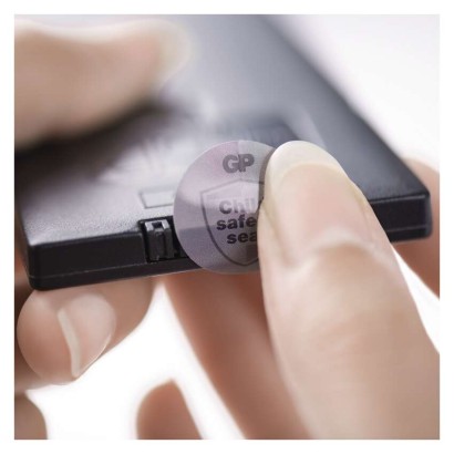 Lithiová knoflíková baterie GP CR2032, 4 ks + bezp. nálepky