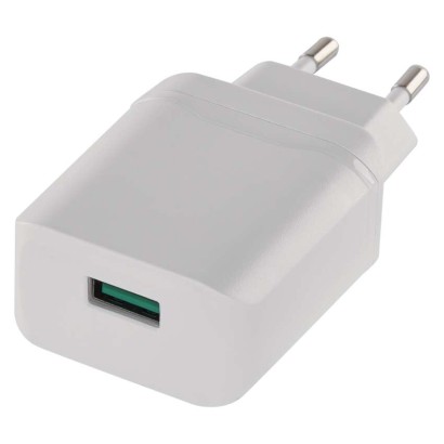 Univerzální USB adaptér QUICK do sítě 3A (18W) max.