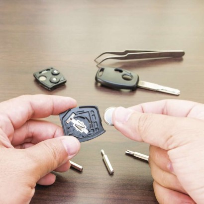 Bateria guzikowa Raver Lithium CR2032  5 szt.