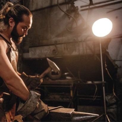 Statyw na 2 reflektory