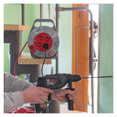 Kábeldob 10 m / 4 aljzat / fekete / PVC / 230 V / 1 mm2