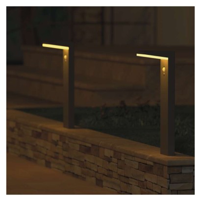 LED záhradné solárne stĺpikové svietidlo VEREA, senzor súmraku, 10,7 x 15,4 x 50 cm