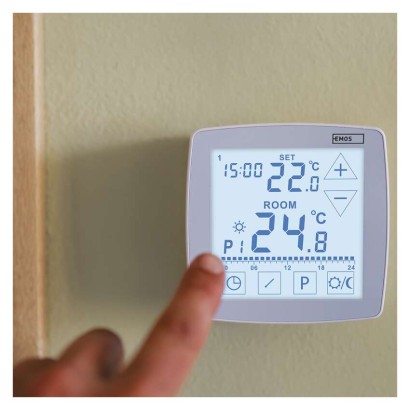 Programozható vezetékes OpenTherm szobatermosztát P56A01