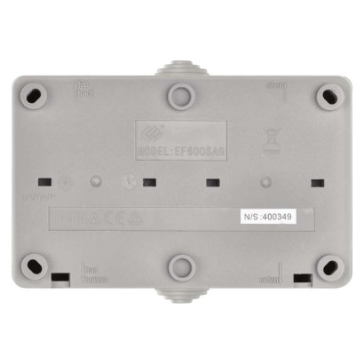 EMOS Aljzat és váltókapcsoló IP44 SCHUKO