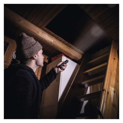 CREE LED ruční svítilna GP Discovery C32, 300 lm