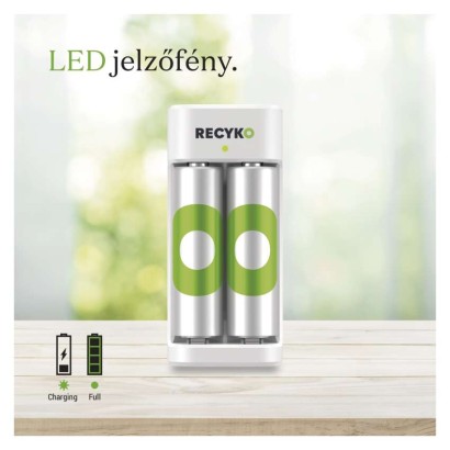 GP Akkumulátor töltő Eco E221+2xAA ReCyko 2100mAh
