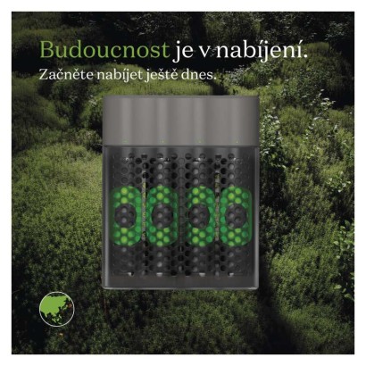 Nabíječka baterií GP Speed M452 + 4× AA ReCyko 2600