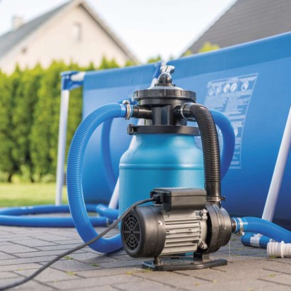 Kültéri kábeldob 50 m / 4 aljzat / fekete / gumi / 230 V / 2,5 mm2