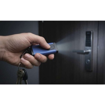 Uzlādējams mini LED lukturītis - atslēgu piekariņš, 100 lm, 12 gab., vitrīna