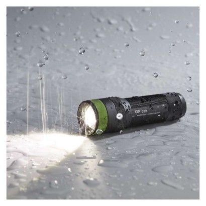 GP LED Zseblámpa C32 + 3× LR03