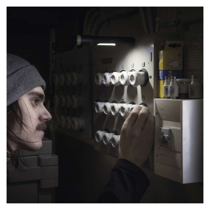 CREE + COB LED ručné svietidlo GP C33, 180 lm, 2× AA, fokus