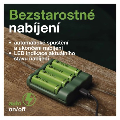Nabíječka baterií GP Everyday B421 + 4× AA ReCyko 2700 + USB