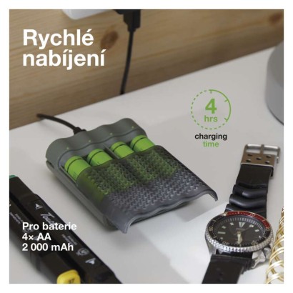 Nabíječka baterií GP Speed M451 + 4× AA ReCyko 2700