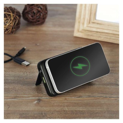 EMOS Powerbank WI 1023D, 10 000 mAh, 22,5 W+Wireless, fekete