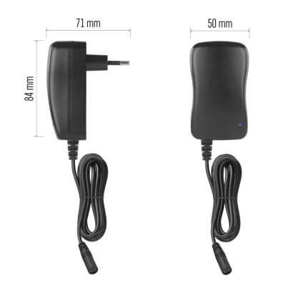 Universalus USB maitinimo adapteris 2250 mA su antgaliais