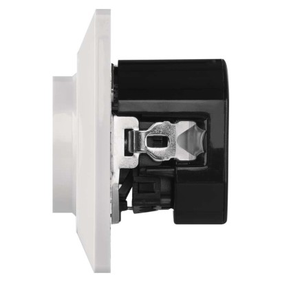 Vtičnica z USB 2,1A max., schuko, bela