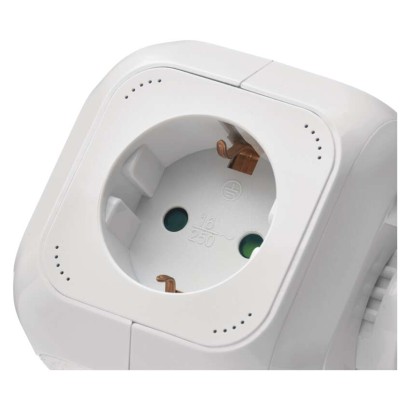 Podaljšek - kocka 1,9 m / 4 vtičnice / beli / PVC / z USB / 1,5 mm2