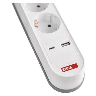 Hosszabbító 2 m / 3 aljzat / kapcsolós / fehér / 1× USB-A + 1× USB-C  / 1,5 mm2