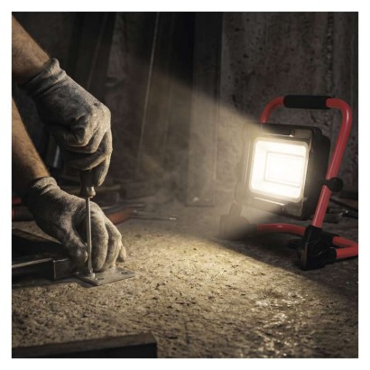 LED reflektor ELION 30W, rot-schwarz, IP65, 4800 lm, neutralweiß