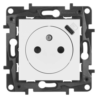 Legrand Niloe Step zásuvka, USB-C, biela