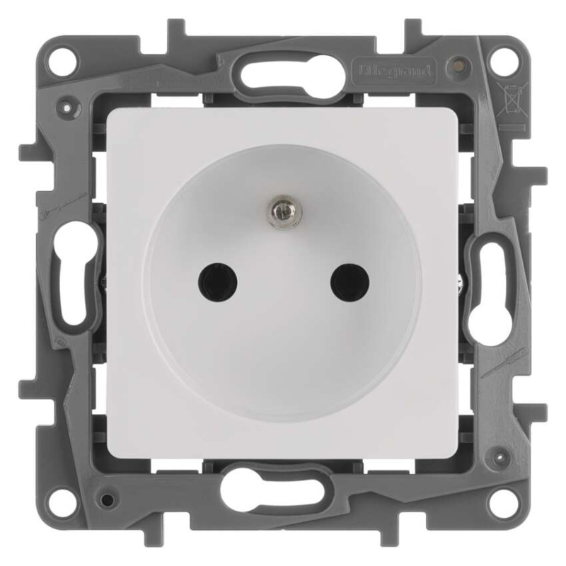 Legrand Niloé zásuvka, biela