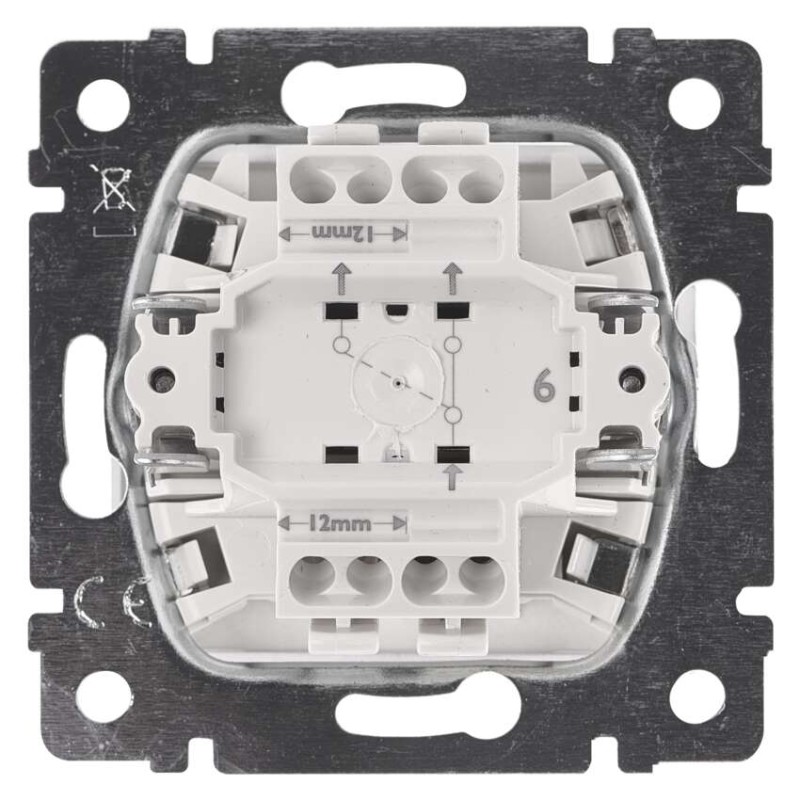 Legrand Valena vypínač striedavý č. 6, strieborná