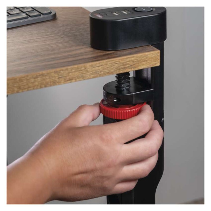 Prodlužovací kabel 1,5 m/3 zásuvky/vypínač/uchycení na stůl/USB/černý/PVC/1,5 mm2 