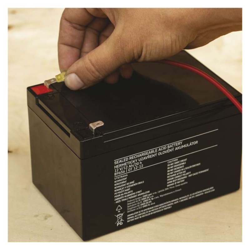 EMOS Ólom-savas akkumulátor (P2301, P2304, P2305, P2308)