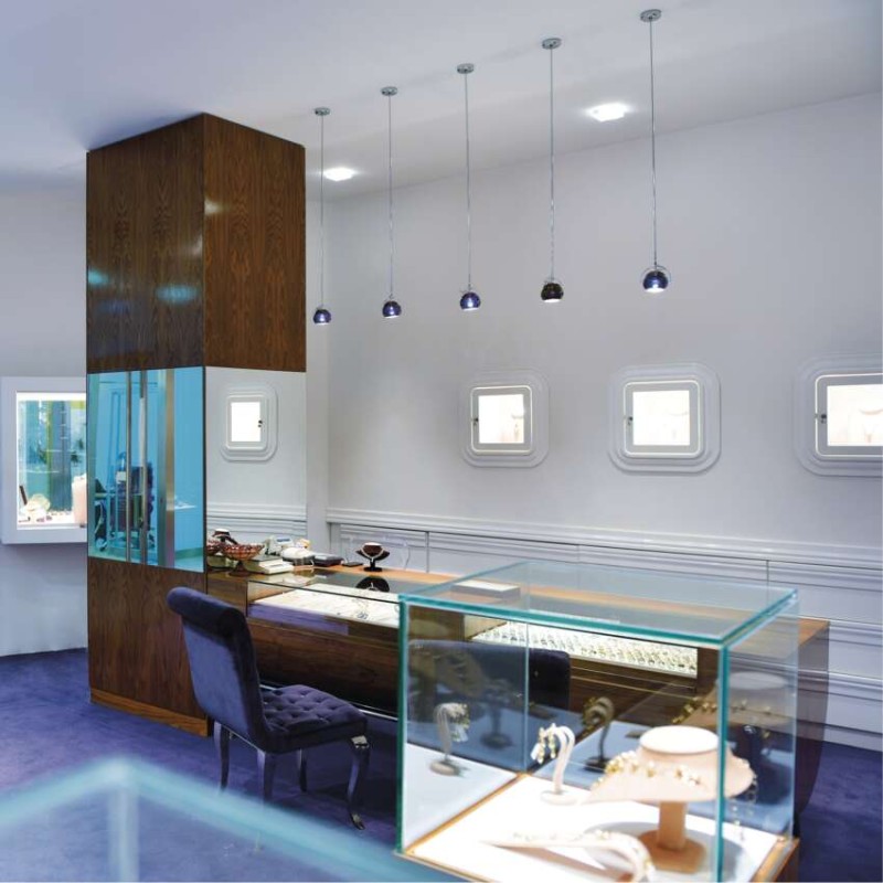 LED spuldze Classic MR16 sudraba/ GU10 / 3 W (32 W) / 345 lm / Auksti balta