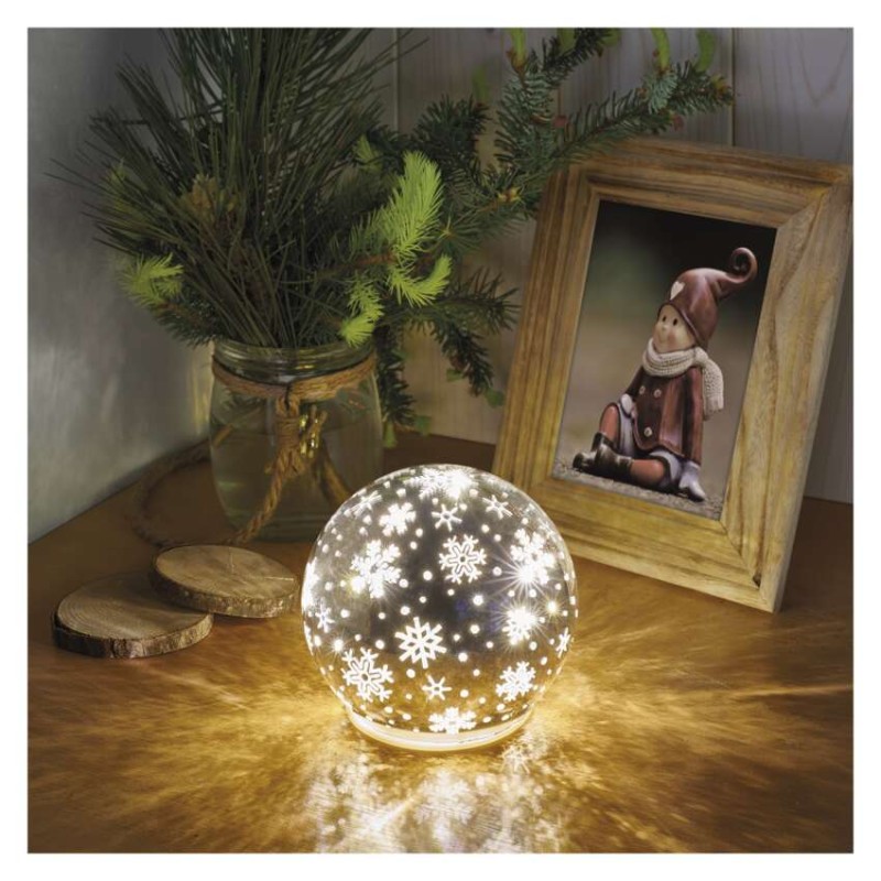 LED karácsonyi üveggömb – hópelyhek, 12 cm, 3x AA, beltéri, meleg fehér, időzítő