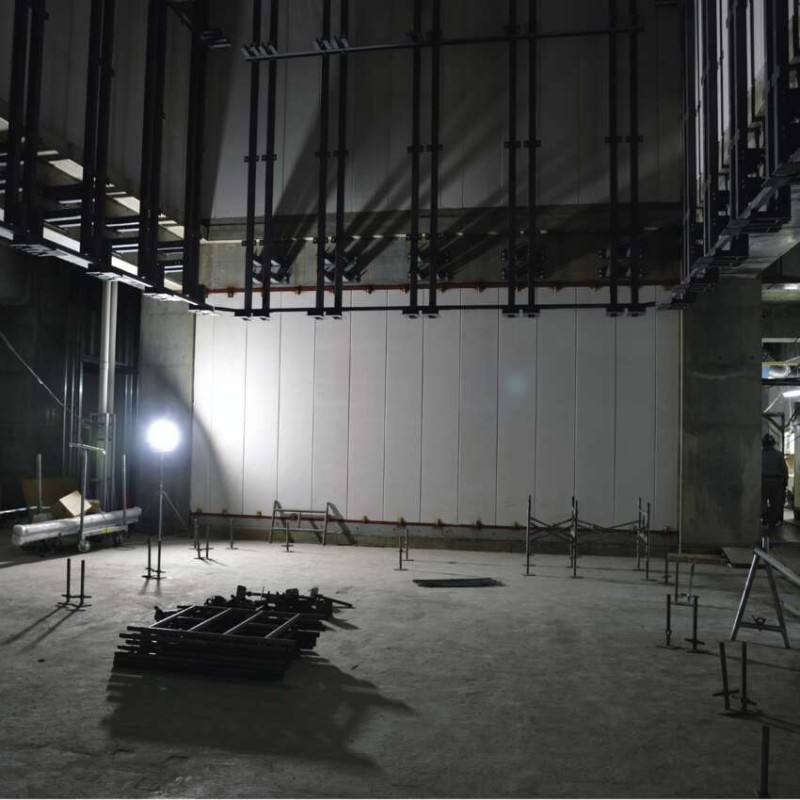 Statyw na 2 reflektory