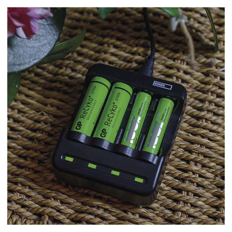 EMOS Ładowarka akumulatorków BCN-40