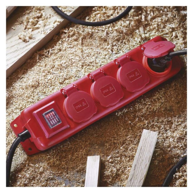 Prodlužovací kabel 3 m / 4 zásuvky / s vypínačem / černo-červený / guma-neopren / 1,5 mm2
