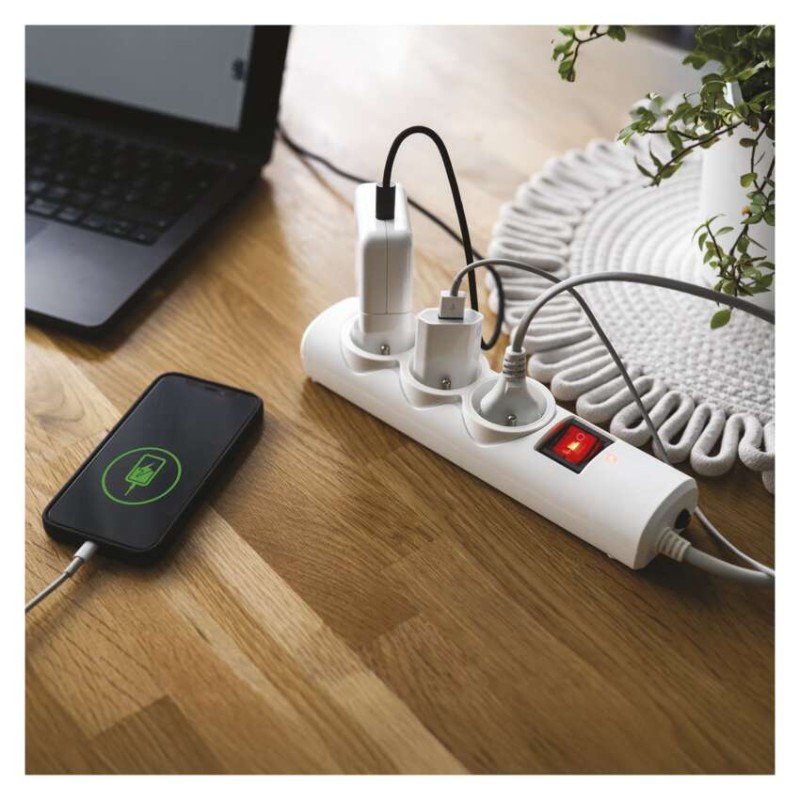 Listwa przeciwprzepięciowa EMOS, 3 gniazda 1,5 m, biała