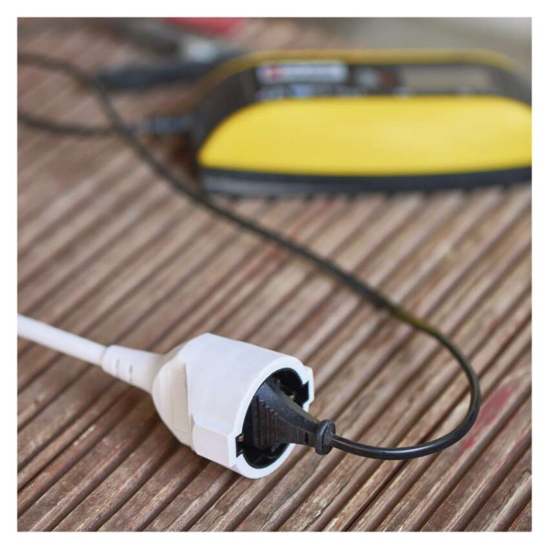 Ilgintuvas 3 m / 1 lizdas / baltas / PVC / 1,5 mm2 