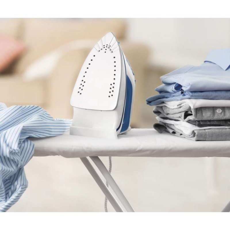 Ilgintuvas 5 m / 4 lizdai / su jungikliu / baltas / PVC / 1,5 mm2 