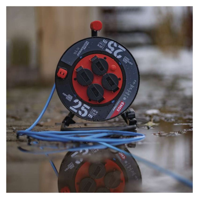 Fagyásálló kábeldob 25 m / 4 aljzat / kék / PVC / 230 V / 1,5 mm2