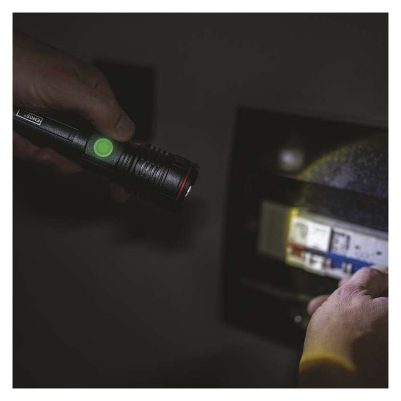 LED nabíjecí kovová svítilna P3116, 600 lm