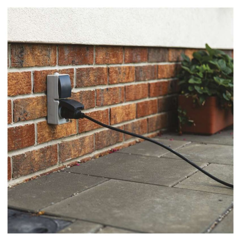 EMOS Aljzat és váltókapcsoló IP44 SCHUKO