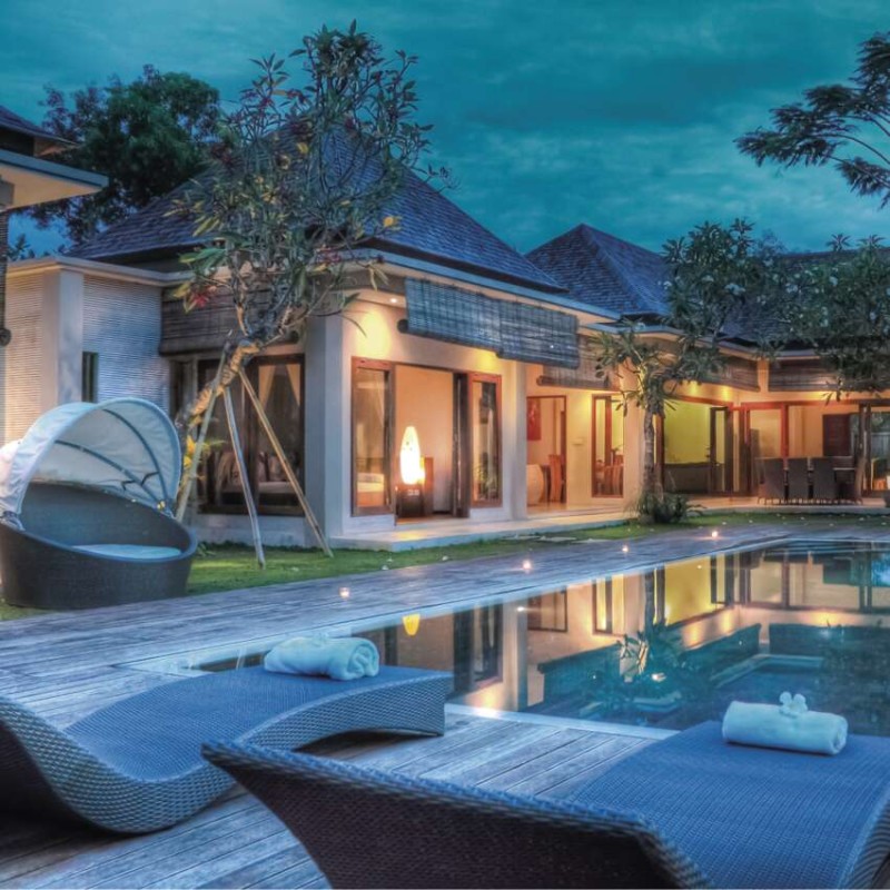 EMOS Kapcsolható aljzat IP44 