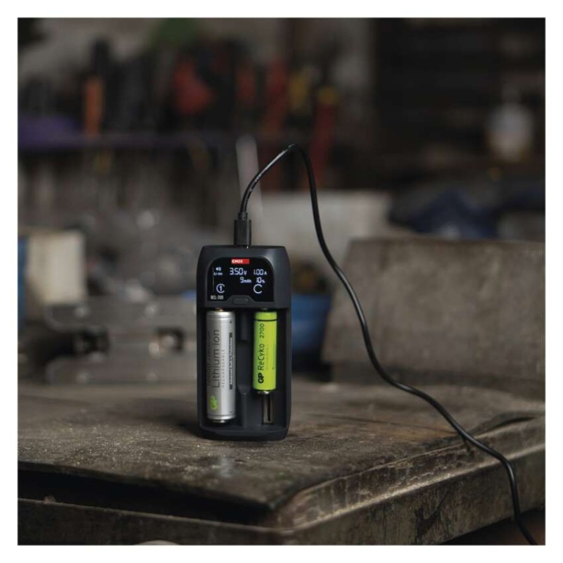 EMOS elemtöltő li-ion BCL-20D