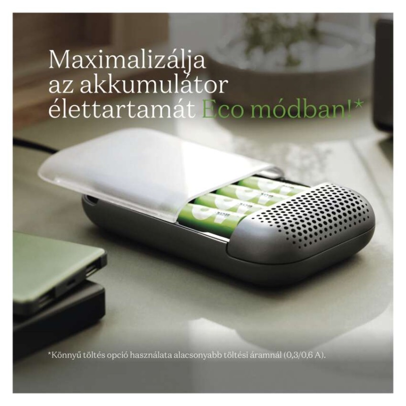 GP Akkumulátor töltő Charge 10 S491 + 4× AA
