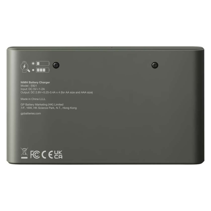 GP Akkumulátor töltő Eco E821 + 4× AA 2100 + 4× AAA 850