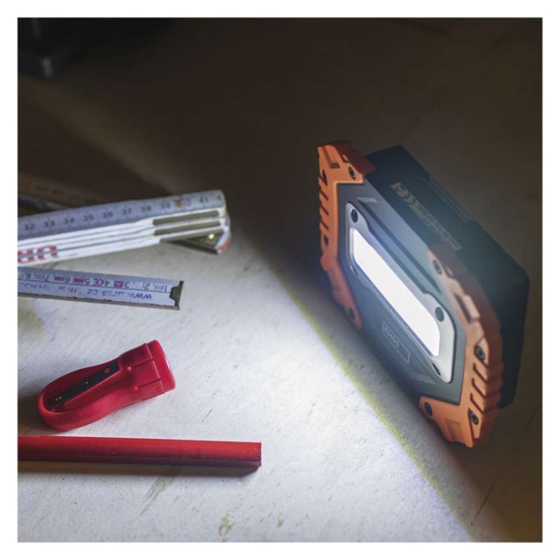 #LED WORKLIGHT COB LED 4×AA