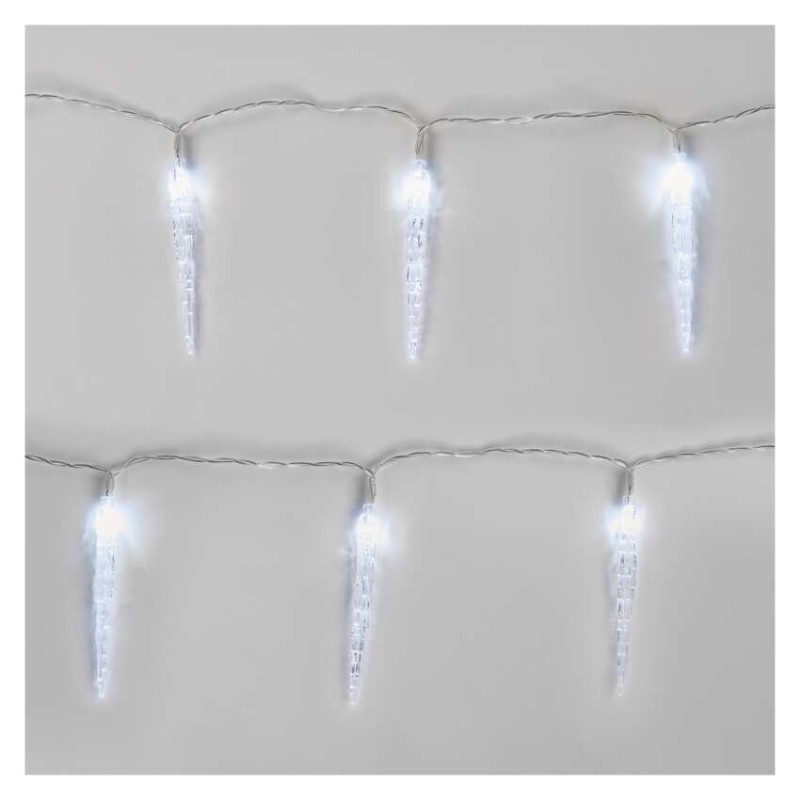LED Ziemassv. vītne – 10x lāst., 1,35 m, 2x AA, liet. iekštelpās, auksti balta, ar taim.