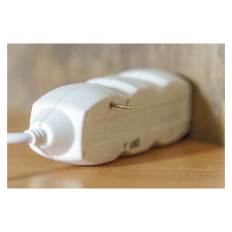 Pagarinātājs, 2 m / 6 kontaktligzdas / balts / PVH / 1 mm2