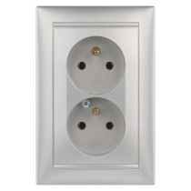 Legrand Valena zásuvka dvojnásobná, stříbrná