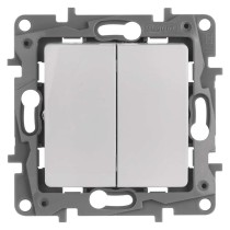 Legrand Niloé přepínač sériový č. 5, bílý