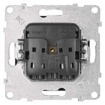 Legrand Suno zásuvka jednonásobná, černá